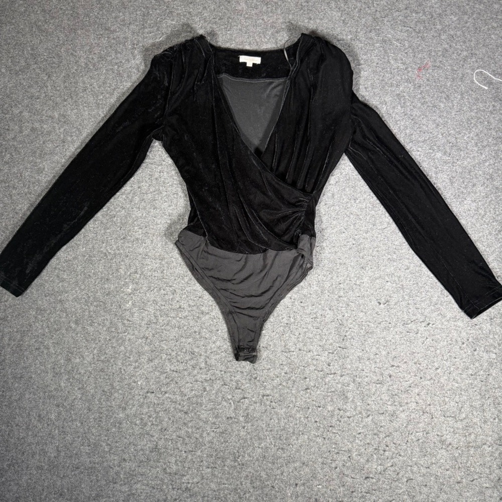 Flying Tomato Black Velvet Wrap Bodysuit Long Sleeve V-Neck Draped Top Large